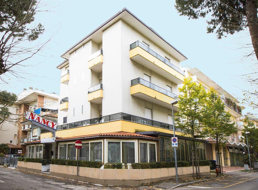 Hotel Nancy Rimini Exterior foto